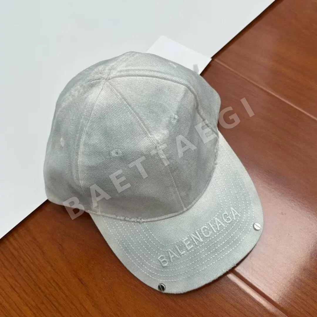 발렌시아가 데미지 가공 베이스볼 캡 상세 이미지 2