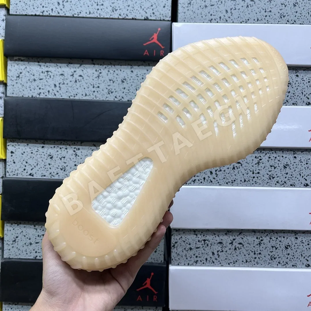 아디다스 [XQ] 이지 부스트 350 V2 FV5666 200764 Adidas Yeezy Boost 350 V2 Synth Reflective 상세 이미지 8