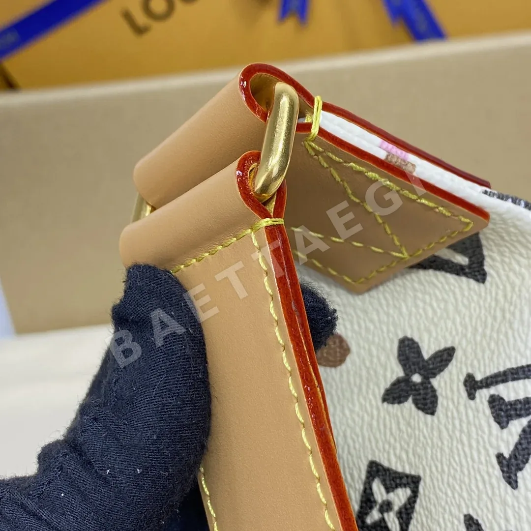 루이비통 러시 웨이스트백 M24858 상세 이미지 10