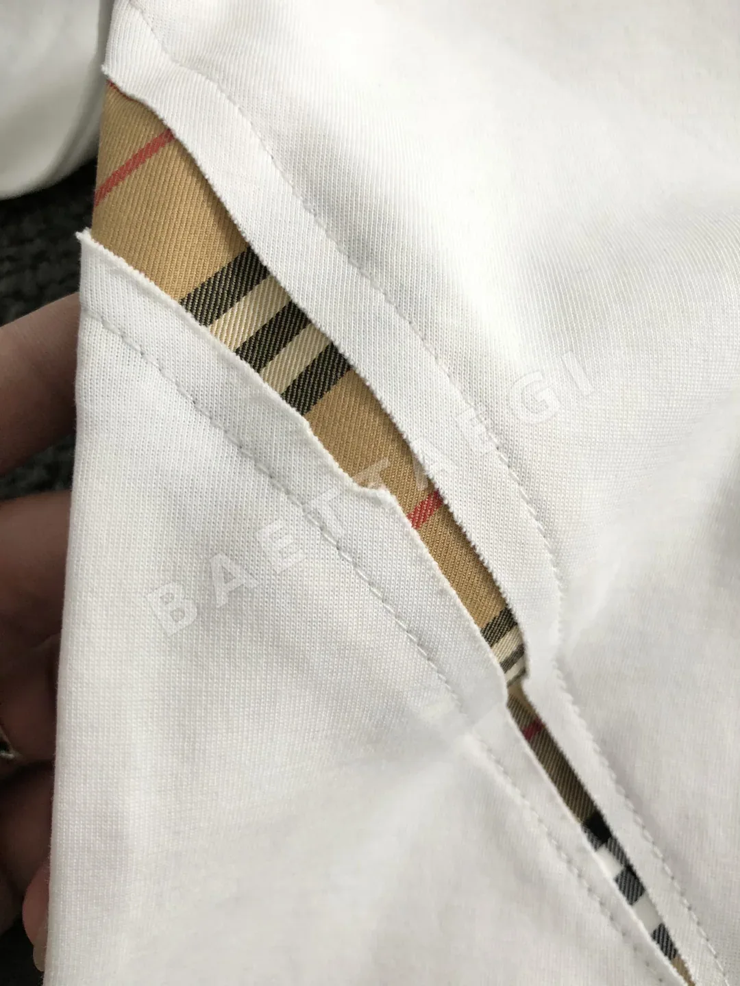 버버리 체크 패치워크 자카드 남성 반팔 티셔츠 상세 이미지 7