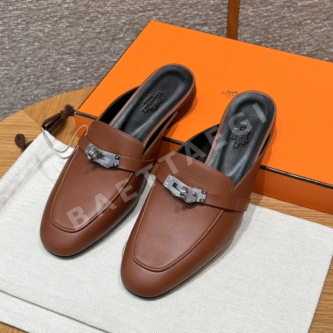 에르메스 샌들 Saddle Red Goatskin 실버 하드웨어 163735