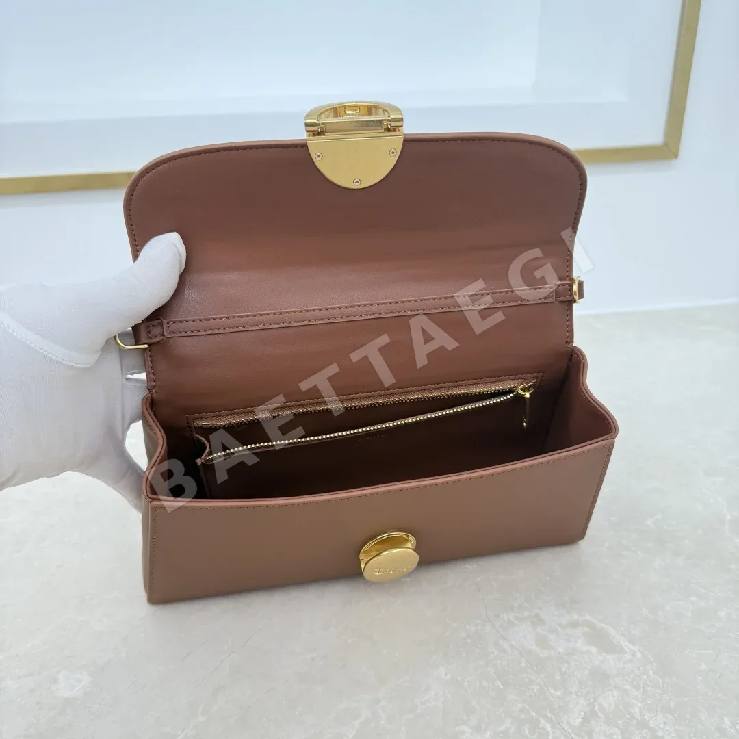 디올 메디용 체인 클러치 가방 상세 이미지 7