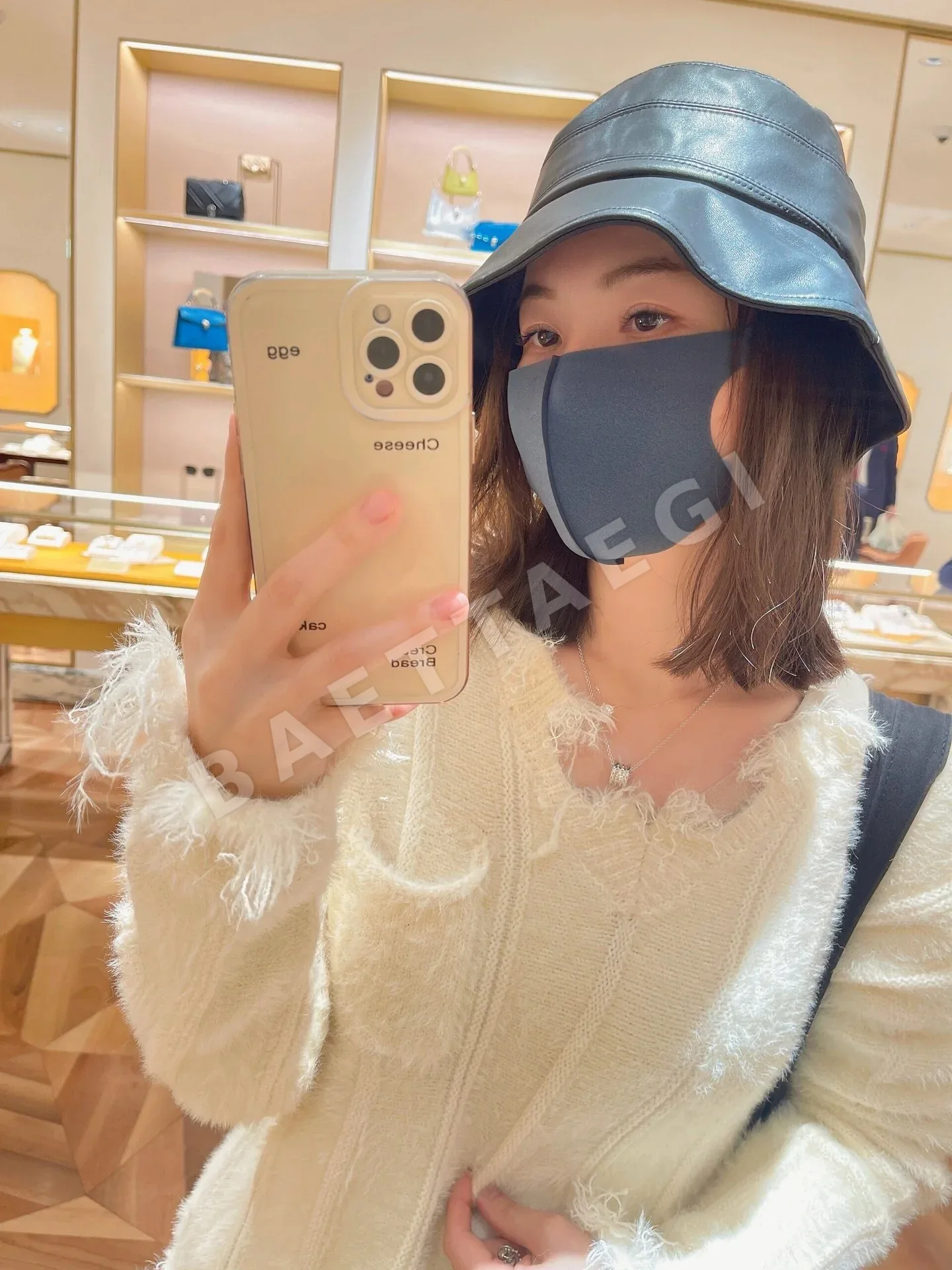 불가리 커플 목걸이 상세 이미지 4