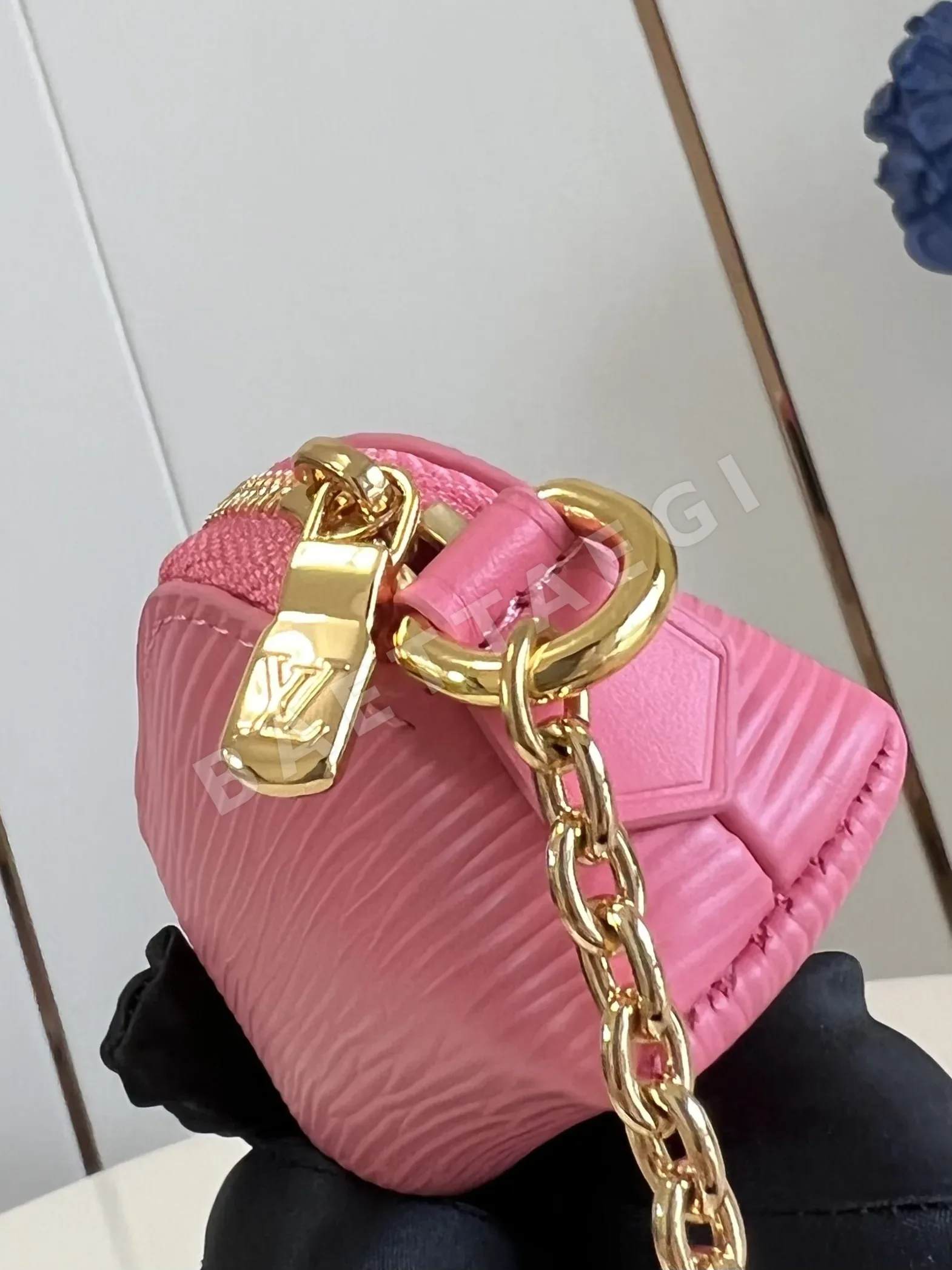 루이비통 M25686 핑크 미니 상세 이미지 5