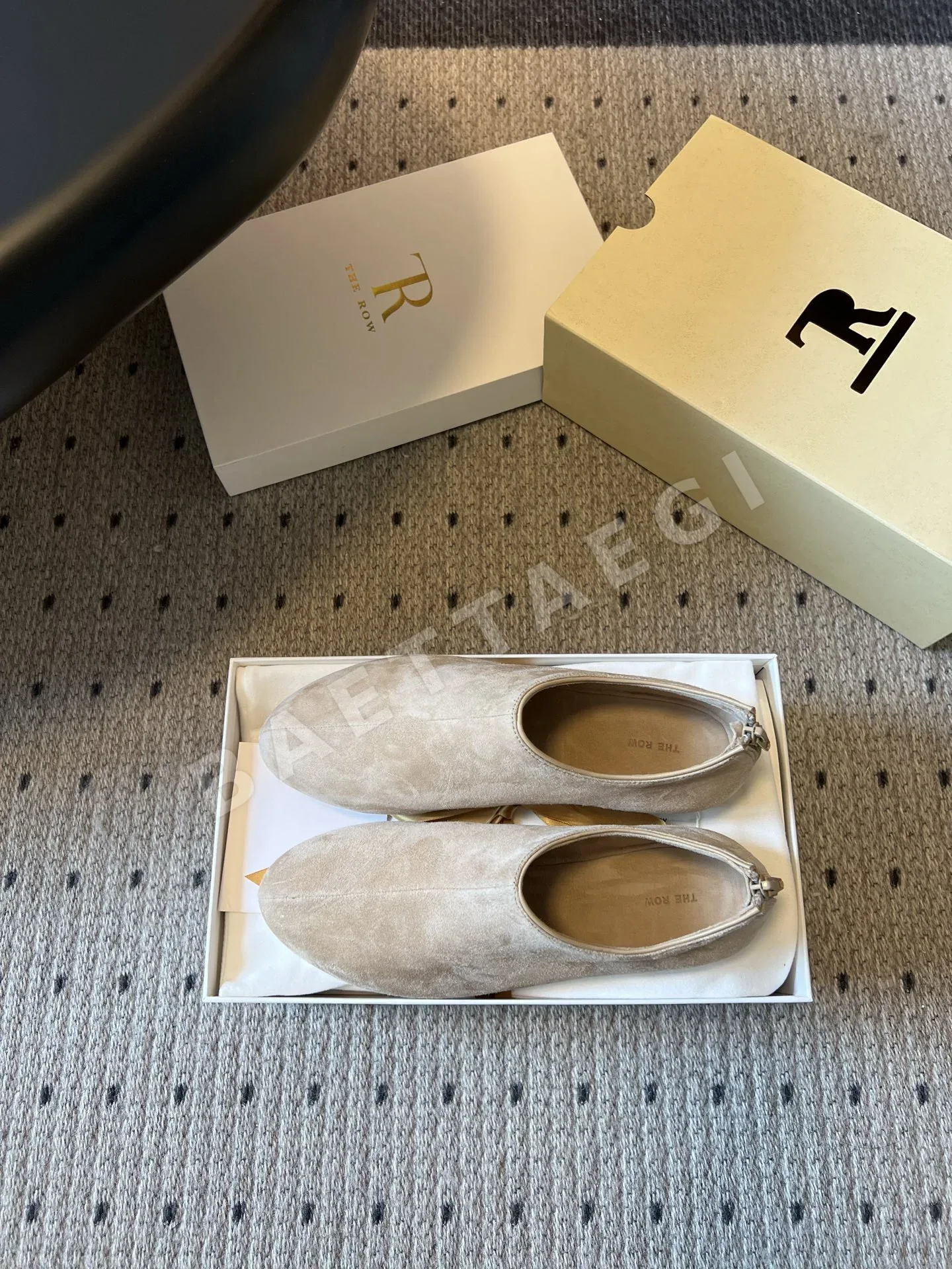 더로우 부츠 송아지 울 숨은 지퍼 디자인 상세 이미지 6