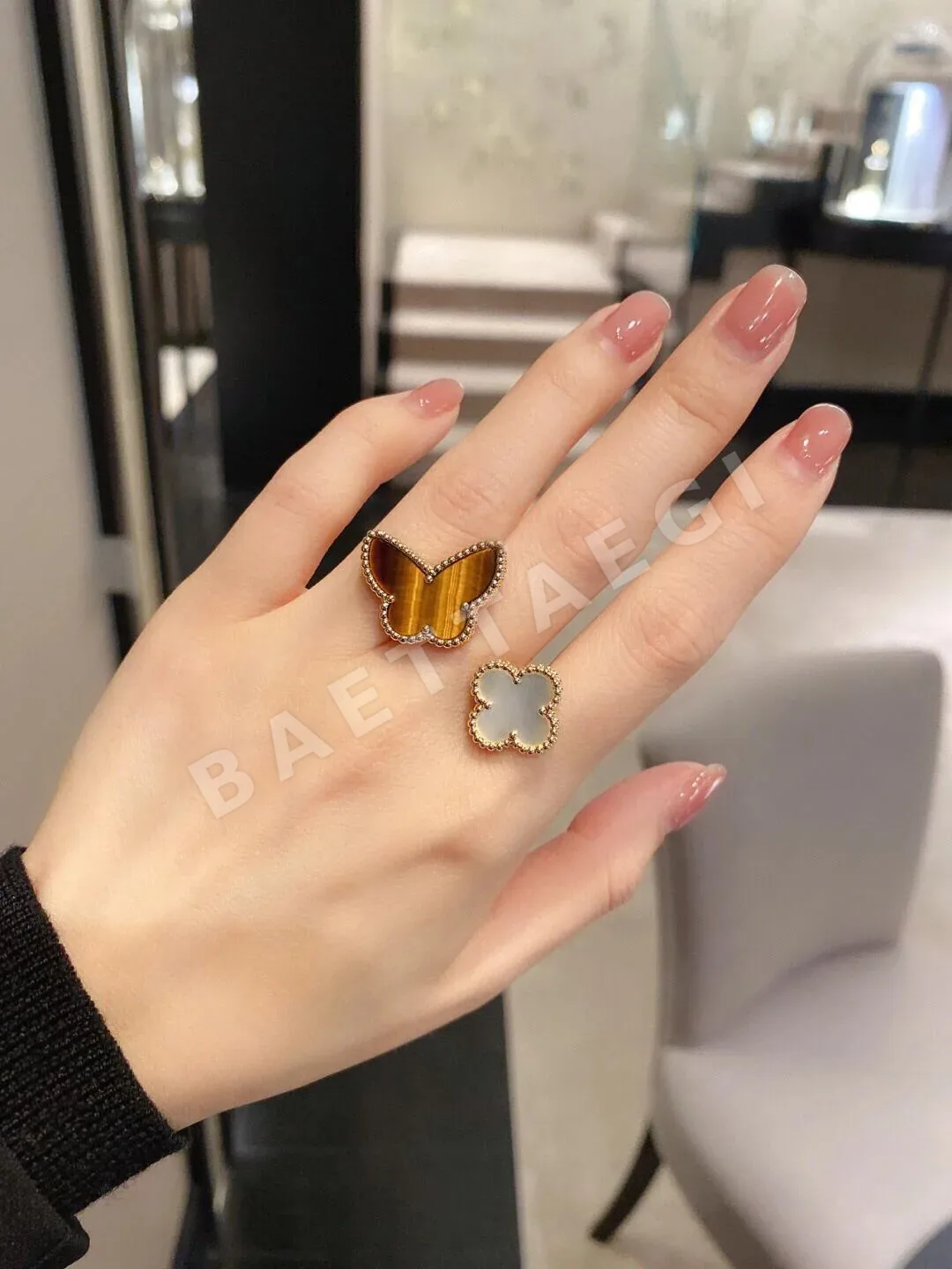 반클리프앤아펠 반지 63737 Van Cleef & Arpels Ring