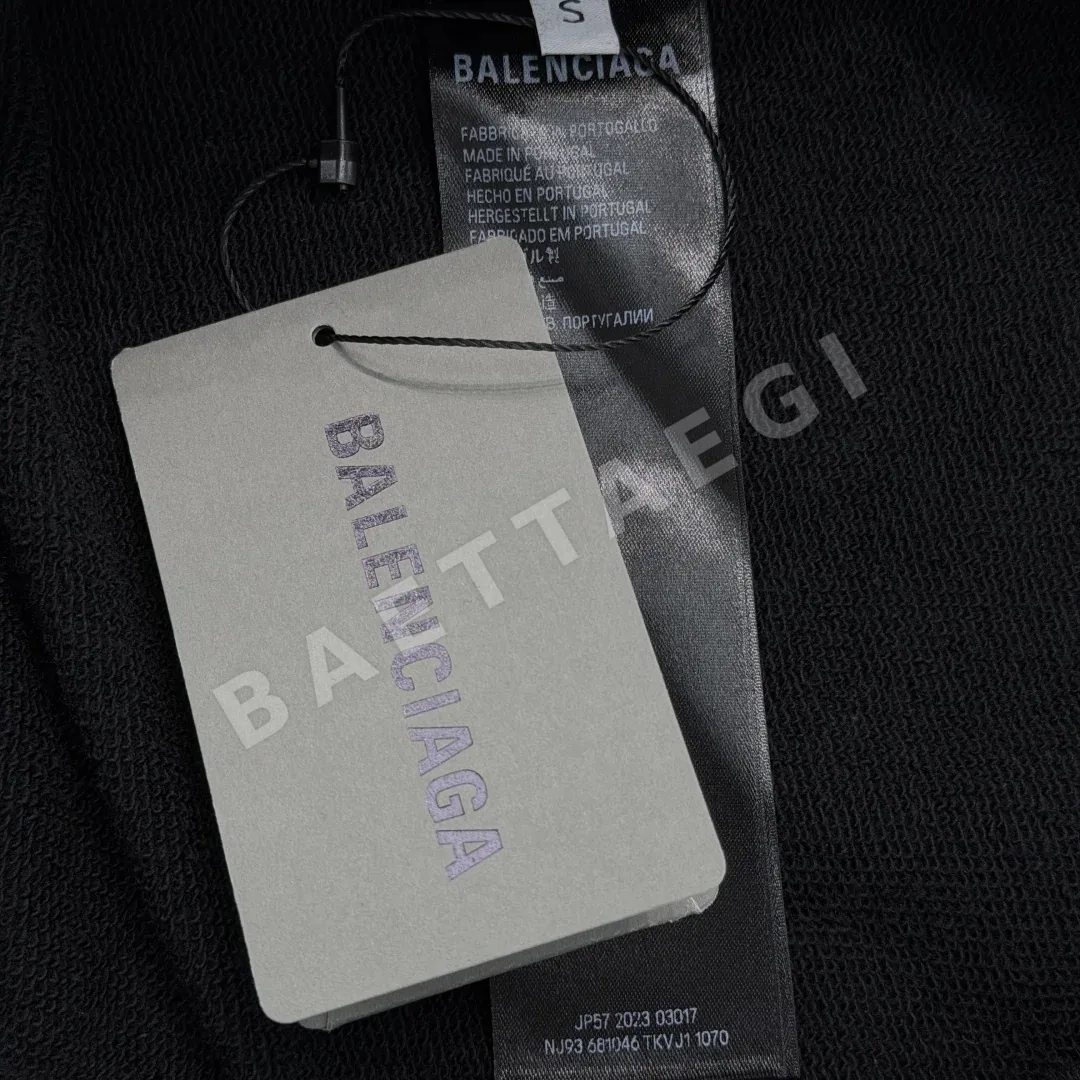 발렌시아가 코튼 오버핏 포켓 반바지 상세 이미지 9