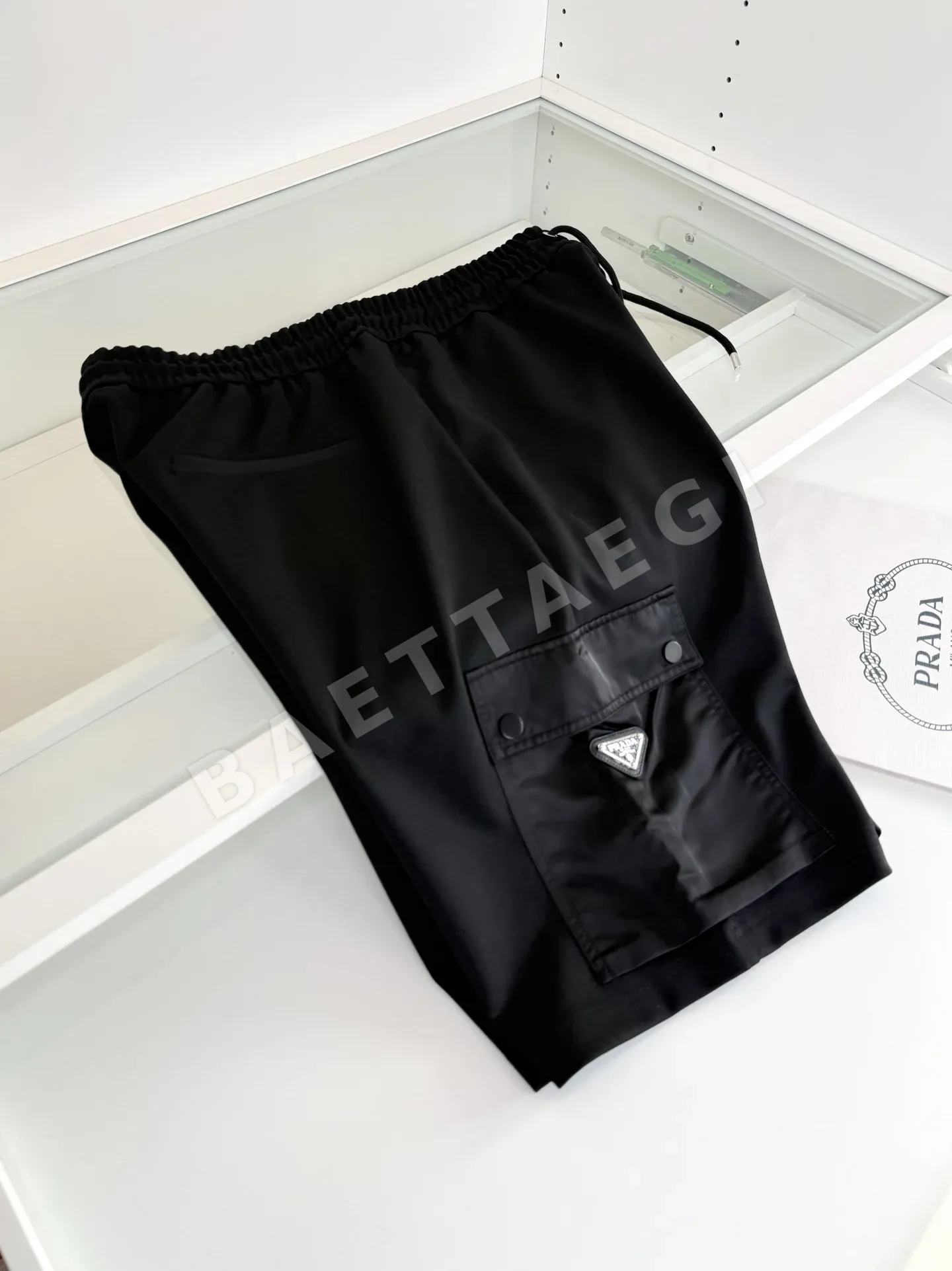 프라다 더블 포켓 카고 고무 허리 밴드 남성 반바지 상세 이미지 6