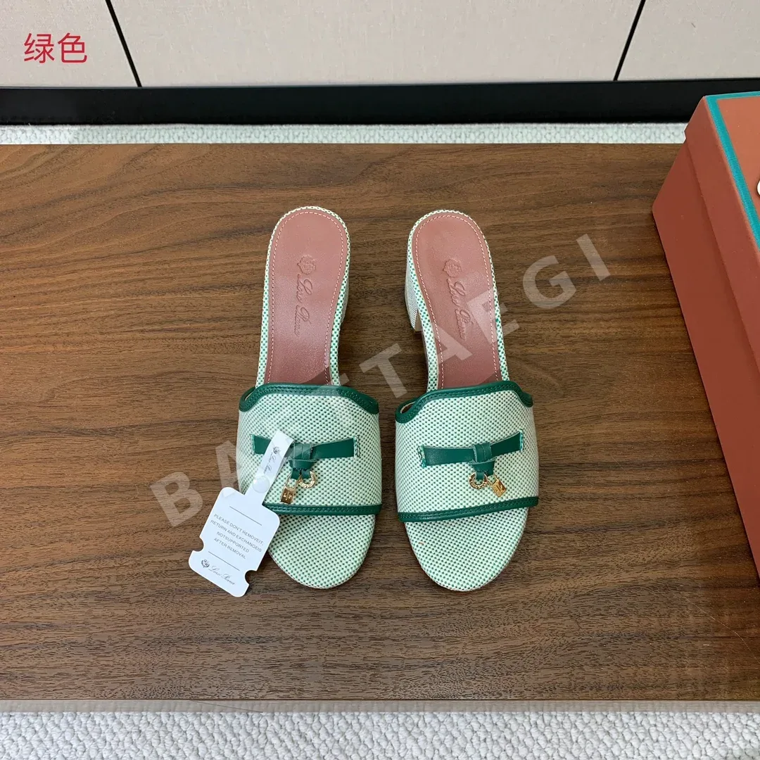 로로피아나 컬러 블록 미드힐 뮬 샌들 147242