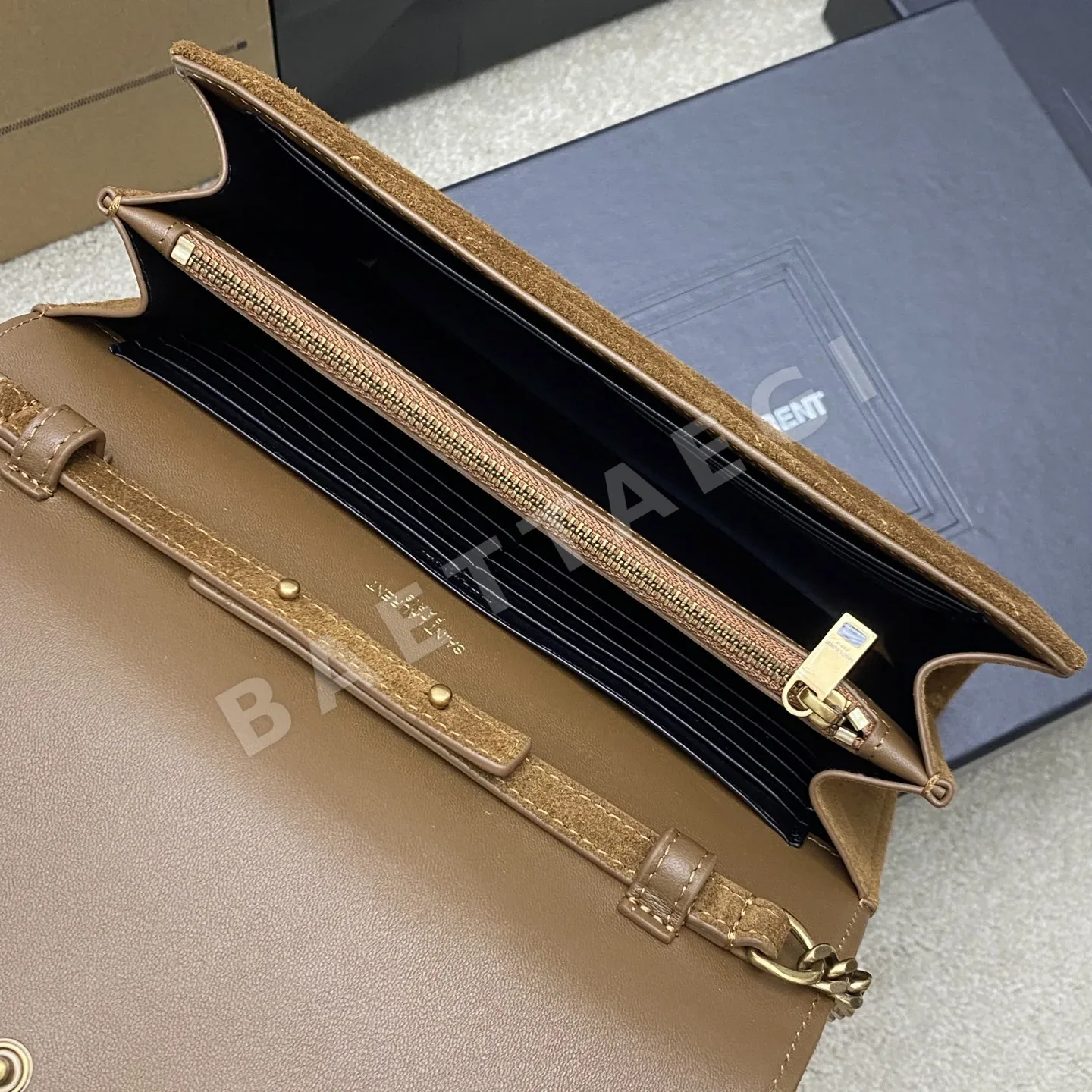생로랑 YSL WOC 엔벨로프 체인 숄더백 상세 이미지 8