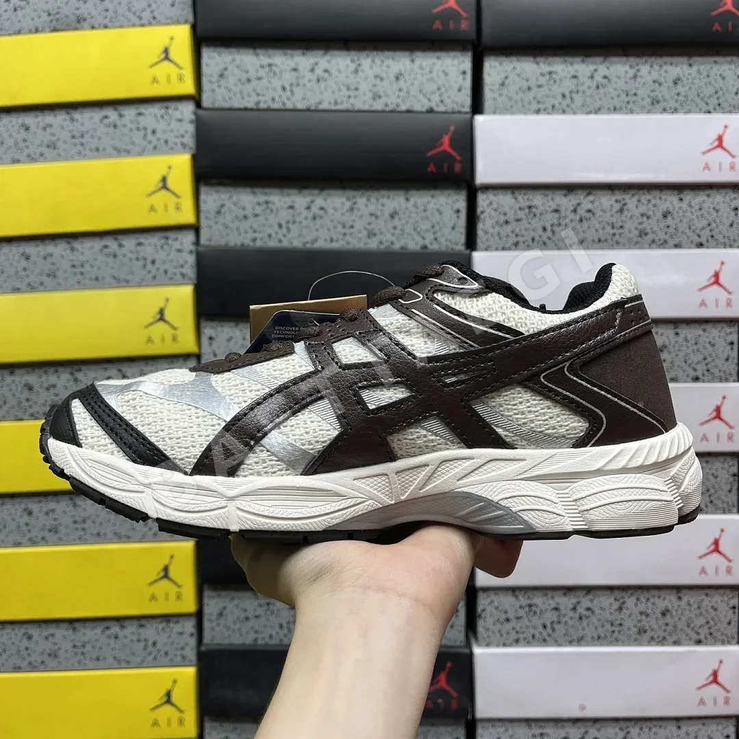 아식스 [WZ] 젤 큐뮬러스 16 1203B053-200 200614 Asics Gel-Cumulus 16 Earls 상세 이미지 8