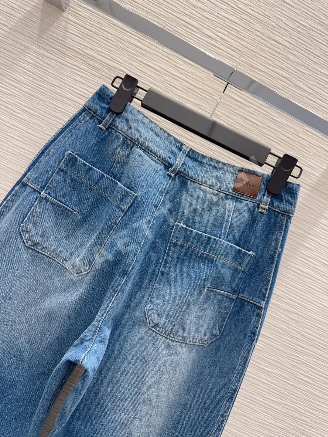 디올 여성 데님 바지 상세 이미지 4