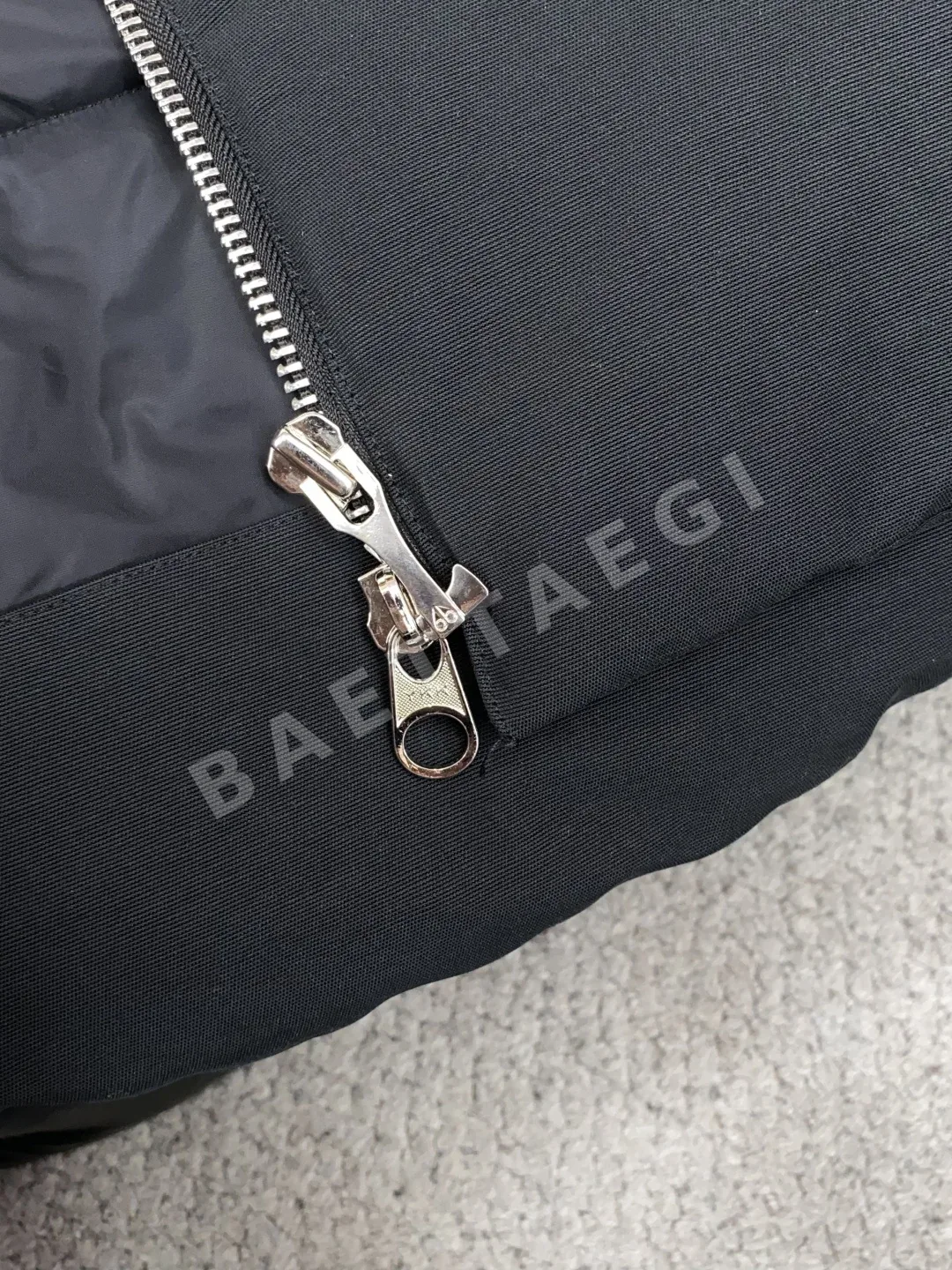 무스너클 다운 패딩 조끼 상세 이미지 9