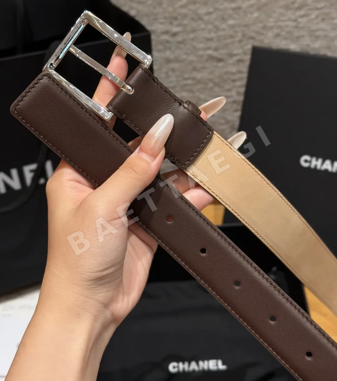 샤넬 가죽 사각 버클 벨트 상세 이미지 5