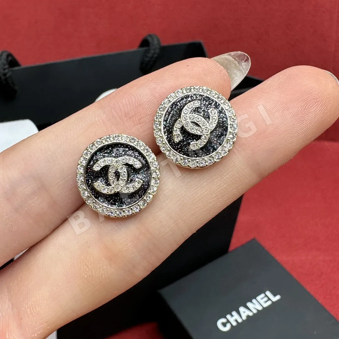 샤넬 블랙골드 더블 C 다이아몬드 귀걸이 상세 이미지 3