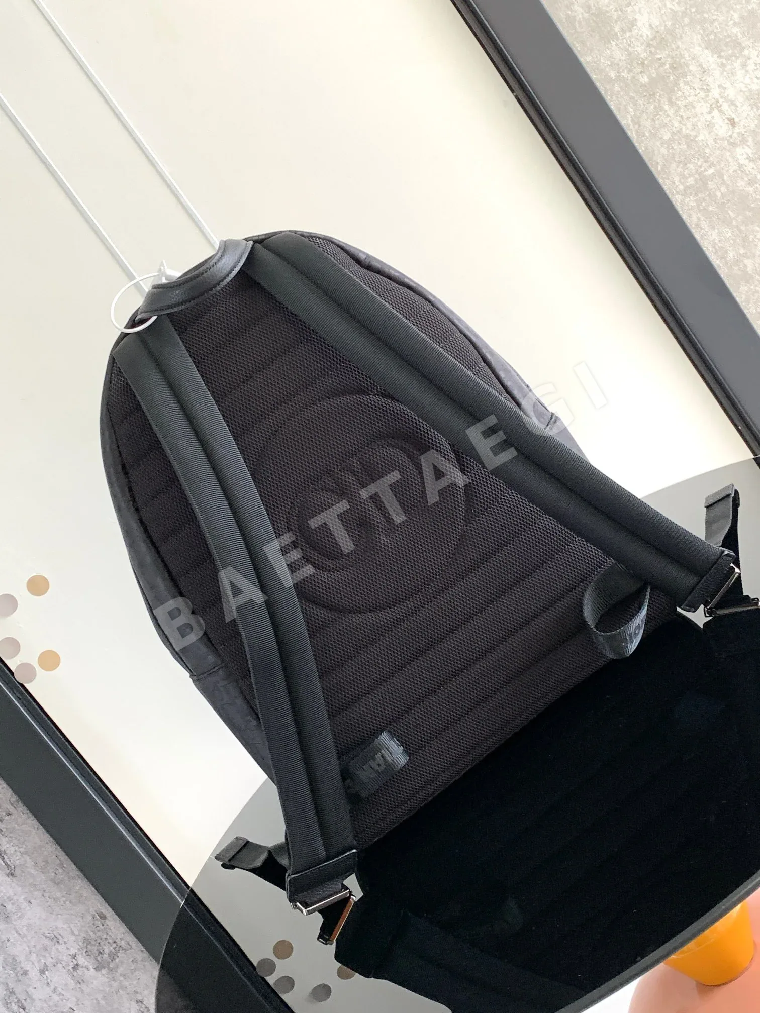 디올 오브리크 라이더 백팩 상세 이미지 3