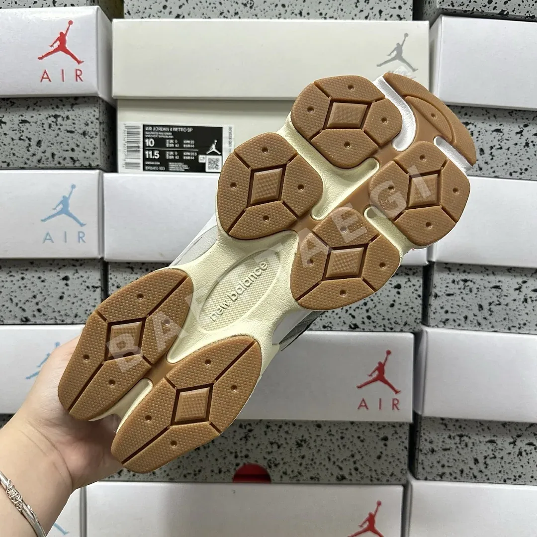 뉴발란스 [C] 9060 U9060FOC 202150 New Balance 9060 상세 이미지 6