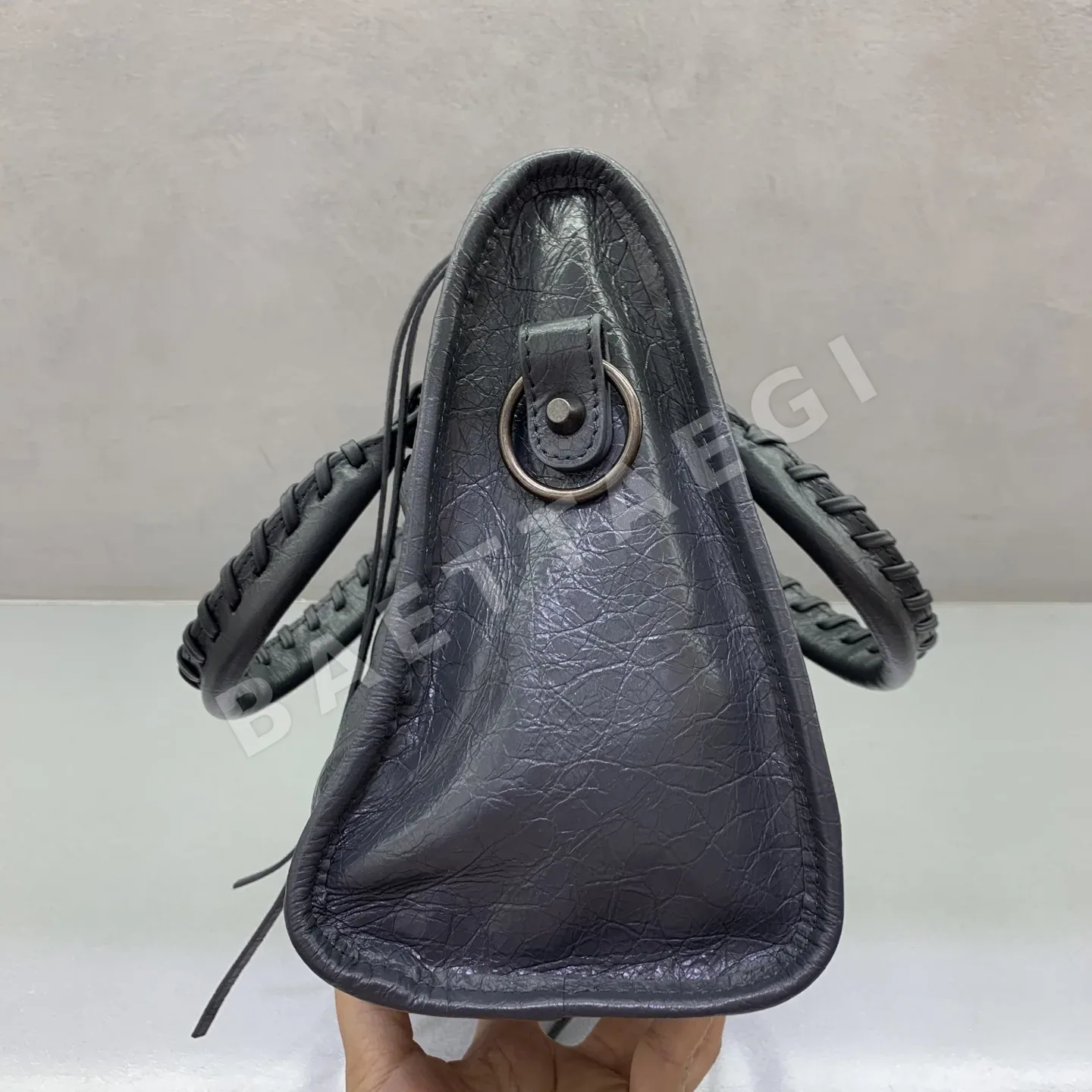 발렌시아가 르 시티 미디엄 가방 0846691080 상세 이미지 3