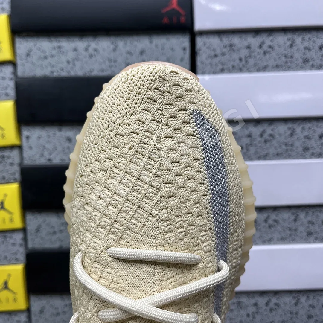 아디다스 [XQ] 이지 부스트 350 V2 FY5158 200767 Adidas Yeezy Boost 350 V2 Linen 상세 이미지 7