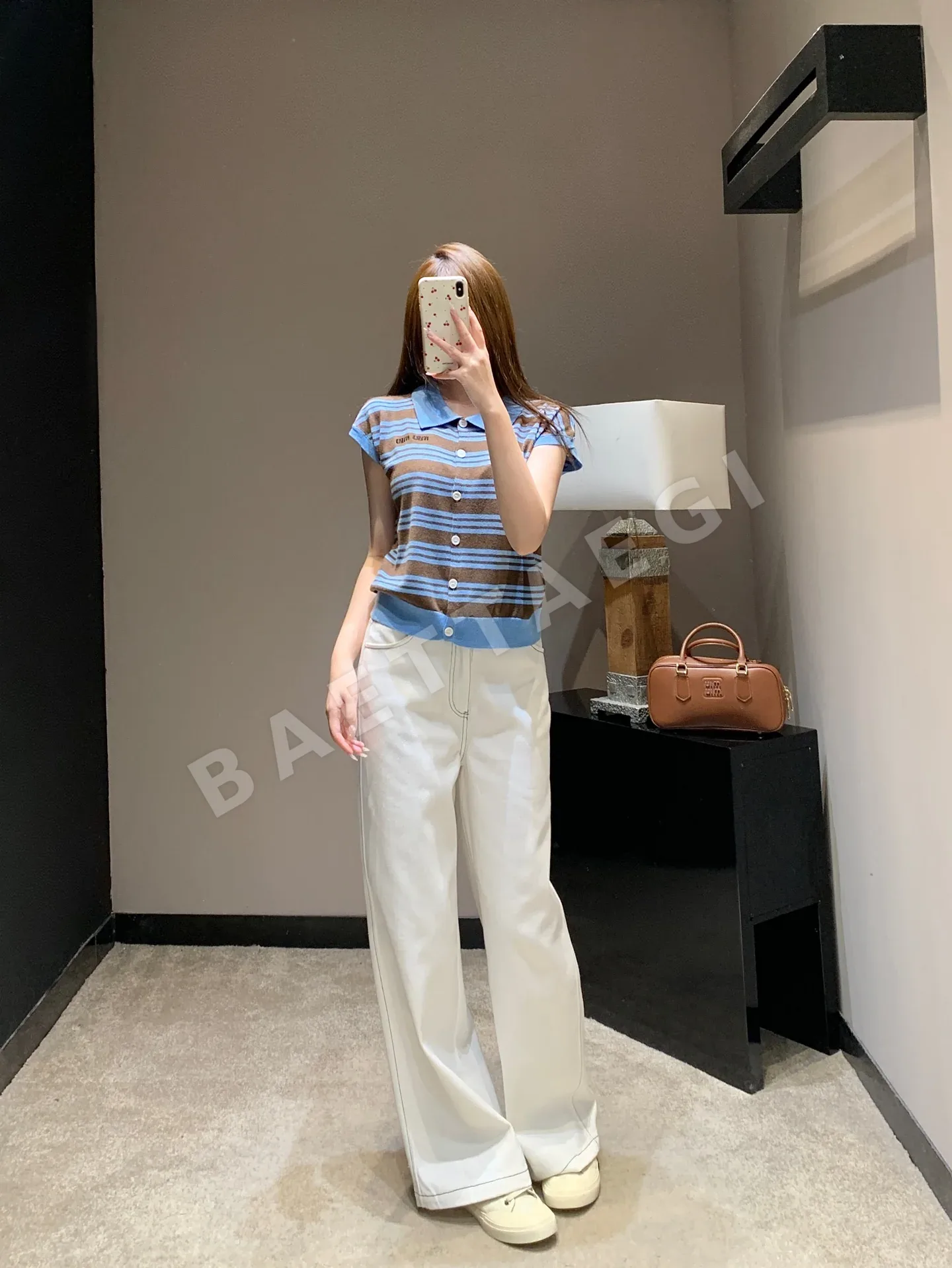 미우미우 여성 반팔 상세 이미지 6