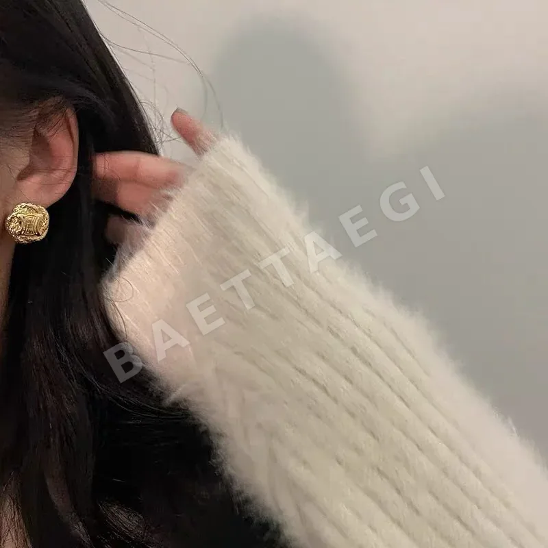 셀린느 트라이엄프 아치 귀걸이 상세 이미지 3