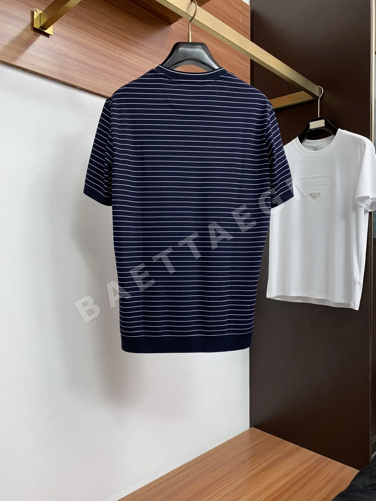 브루넬로쿠치넬리 남성 크루넥 코튼 반팔 티셔츠 상세 이미지 10