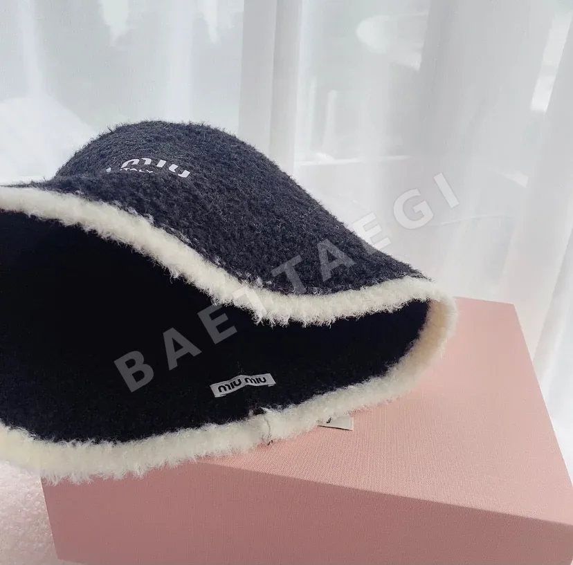 미우미우 모자 79442 Miu Miu Cap 상세 이미지 5