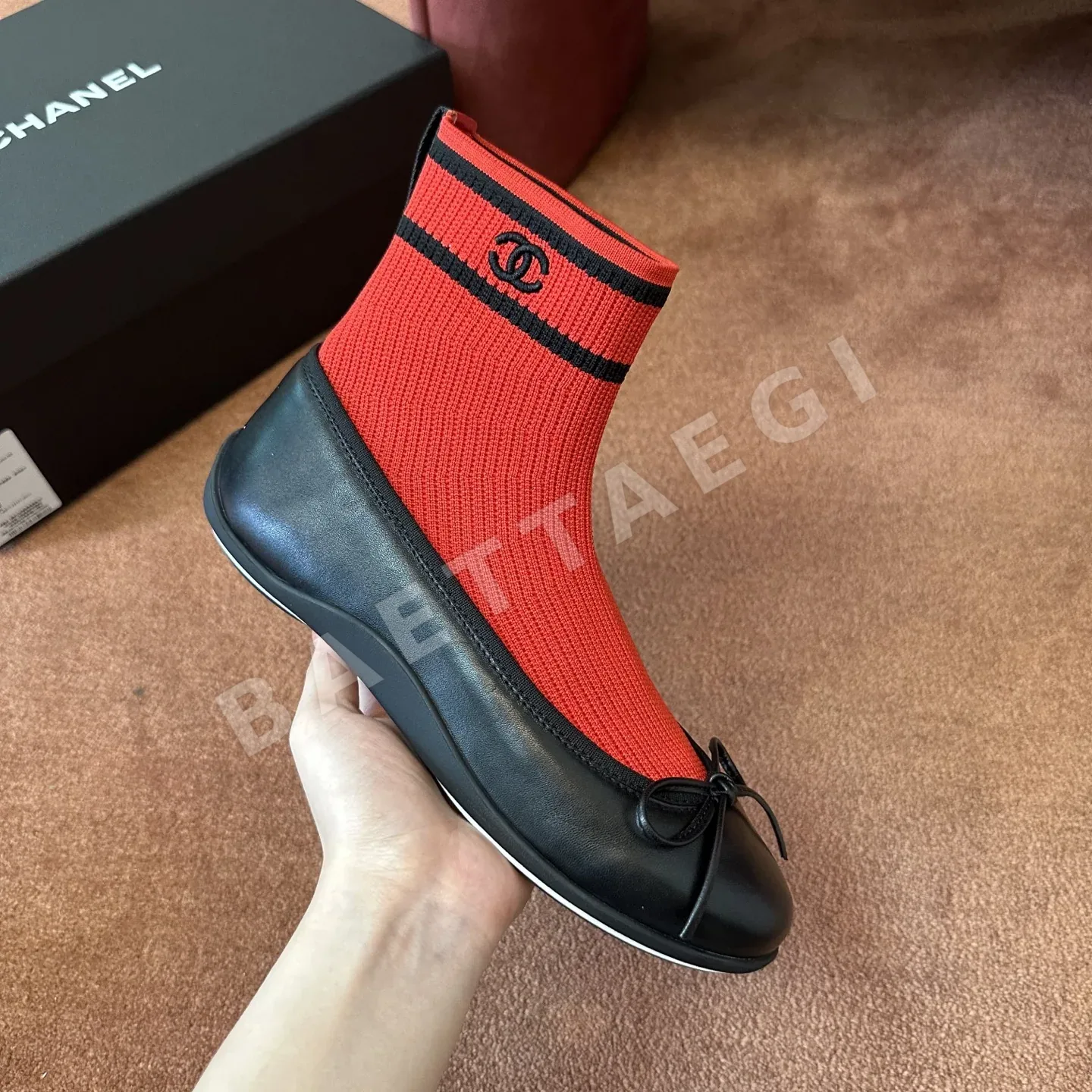 샤넬 클래식 퀼팅 앵클 부츠 상세 이미지 3