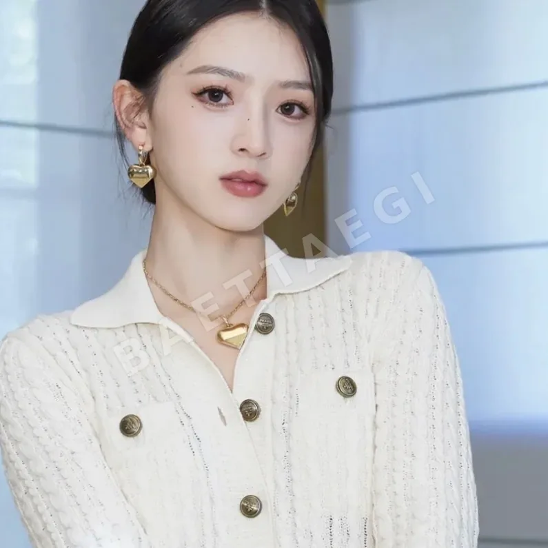 프라다 골드 하트 귀걸이 상세 이미지 6