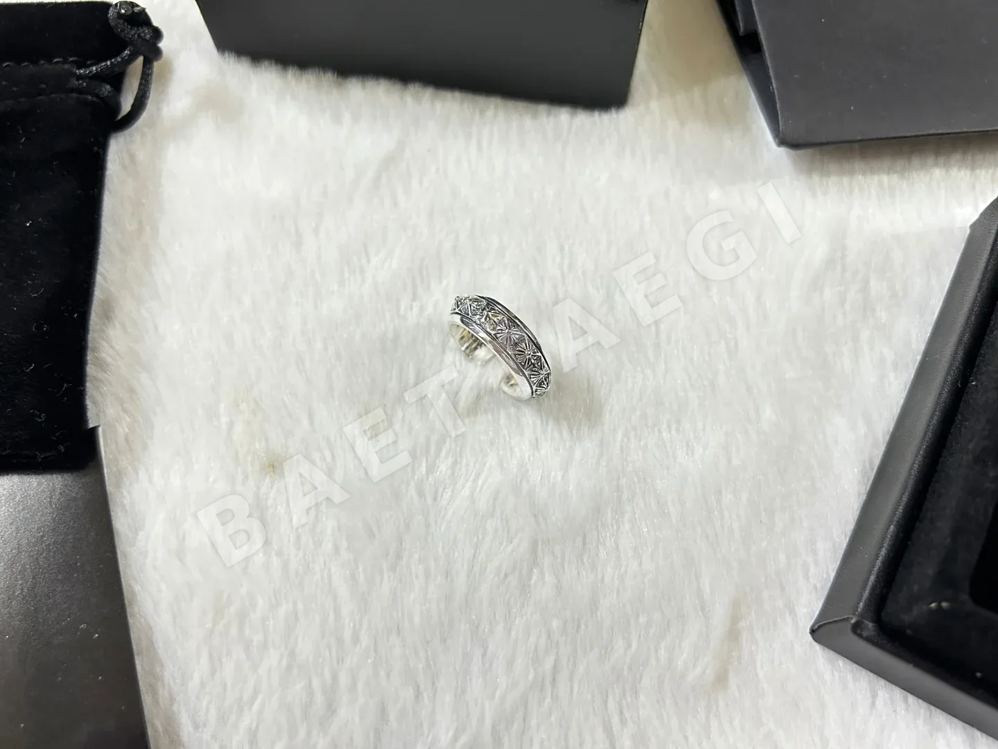 크롬하츠 오픈 크로스 플라워 반지 63079