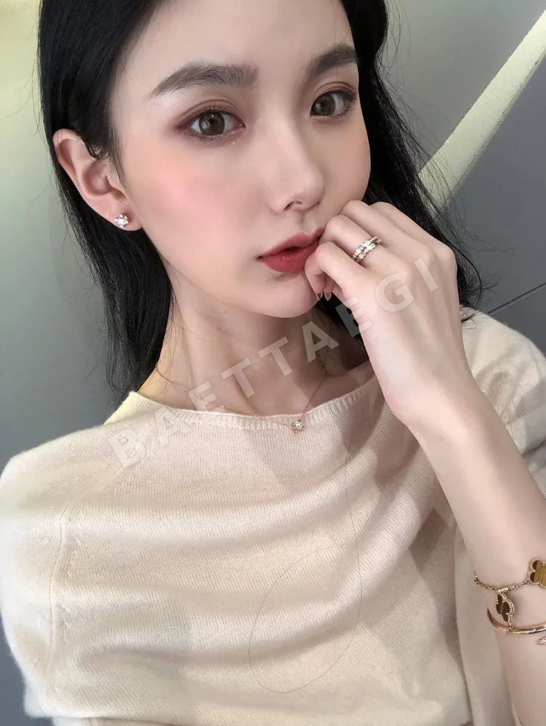 까르띠에 혼 다이아몬드 목걸이 133529