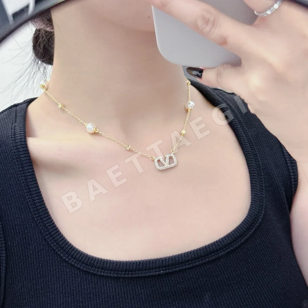 발렌티노 대형 황동 에나멜 목걸이 63683