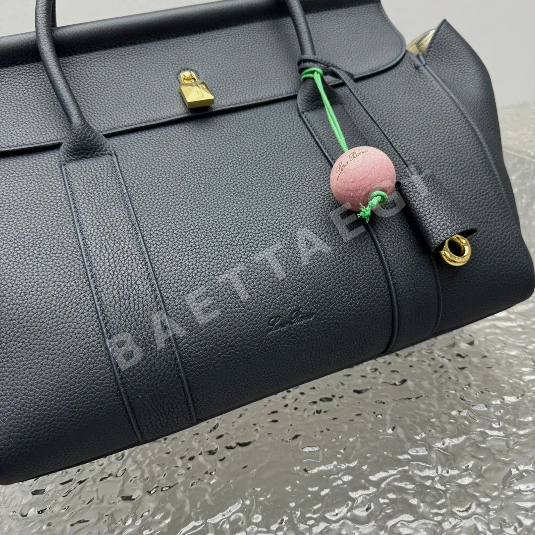 로로피아나 룸룸 토트백 상세 이미지 12