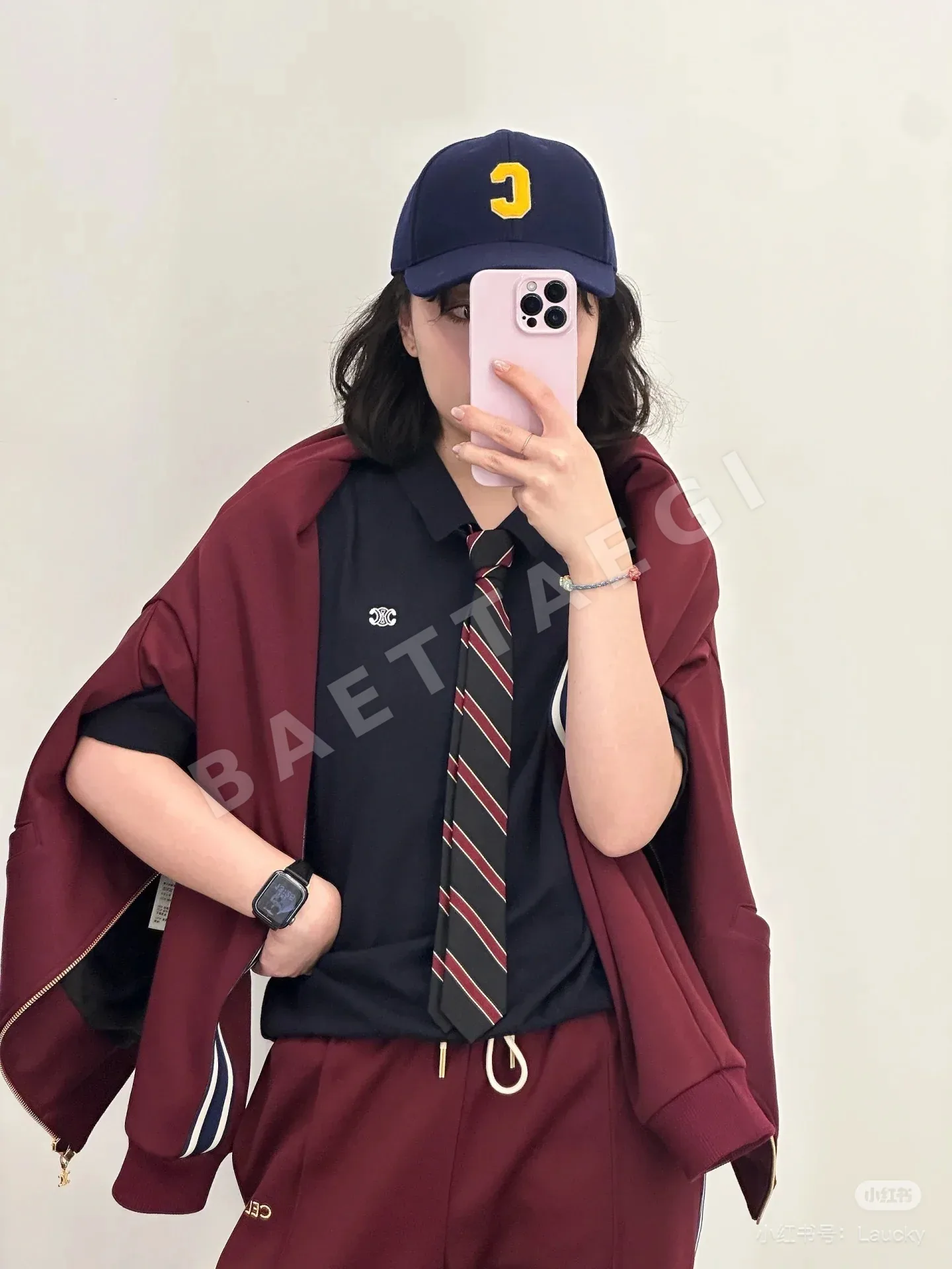 셀린느 개선문 자수 캡 83133