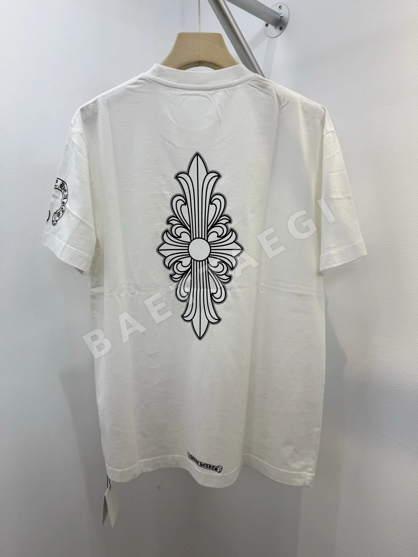 크롬하츠 뉴크로스 반팔 티셔츠 상세 이미지 2