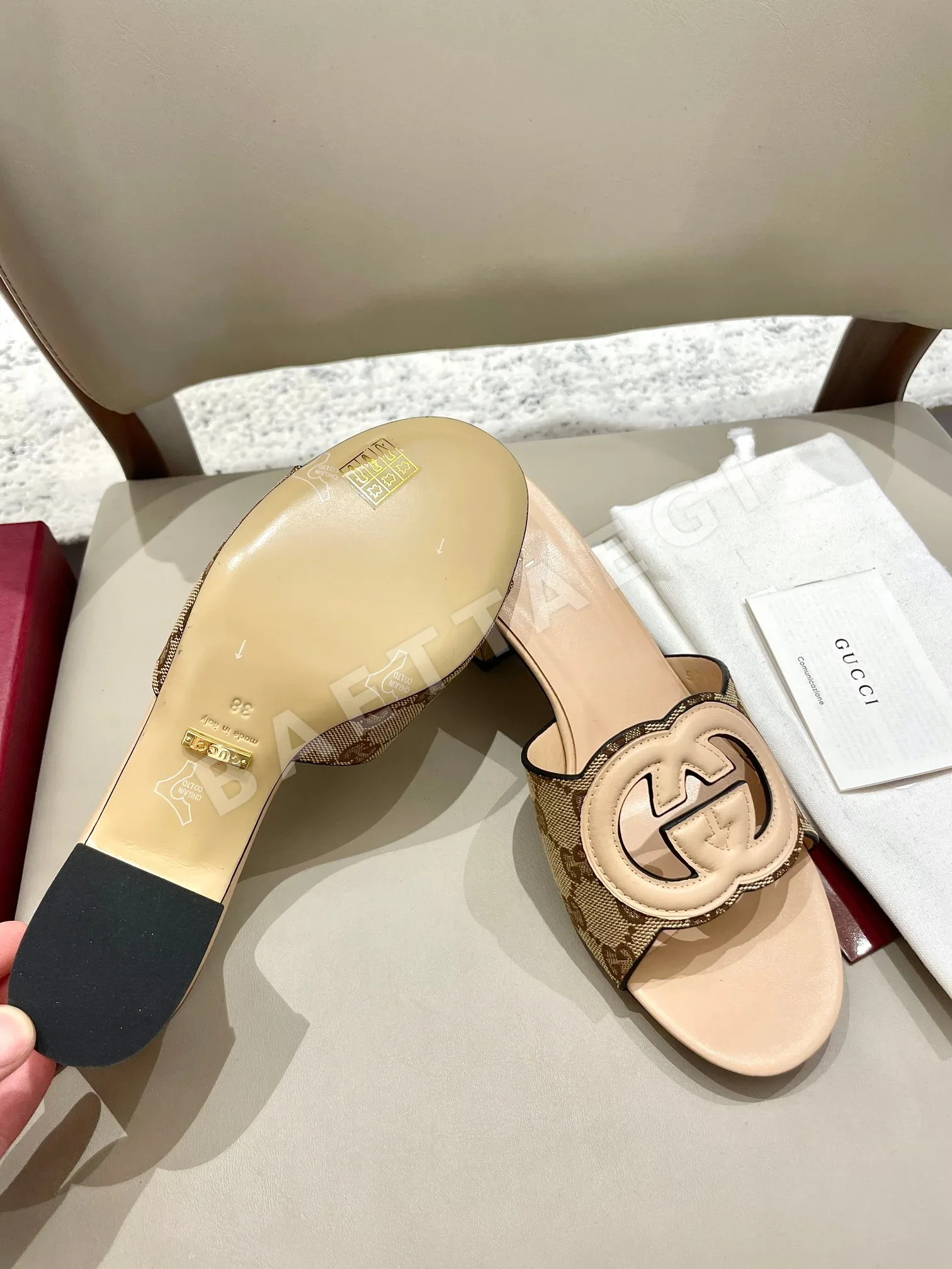 구찌 GG 부틱 더블 G 오픈토 샌들 상세 이미지 7