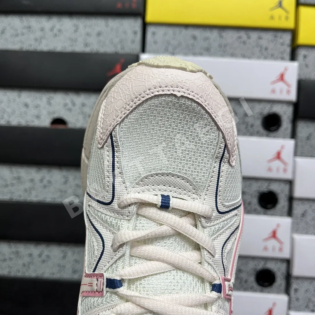 아식스 [XY] 젤 카하나 8 1012A978-202 200349 Asics Gel-Kahana 8 상세 이미지 3