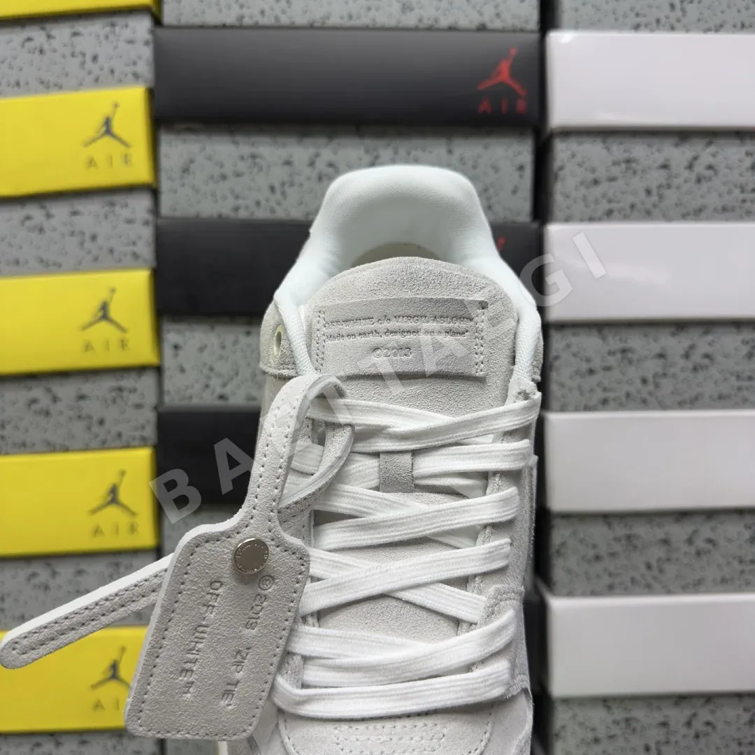 오프화이트 아웃 오브 오피스 OOO 로우 탑스 그레이 202503 Off White Out Of Office OOO Low Tops 상세 이미지 5