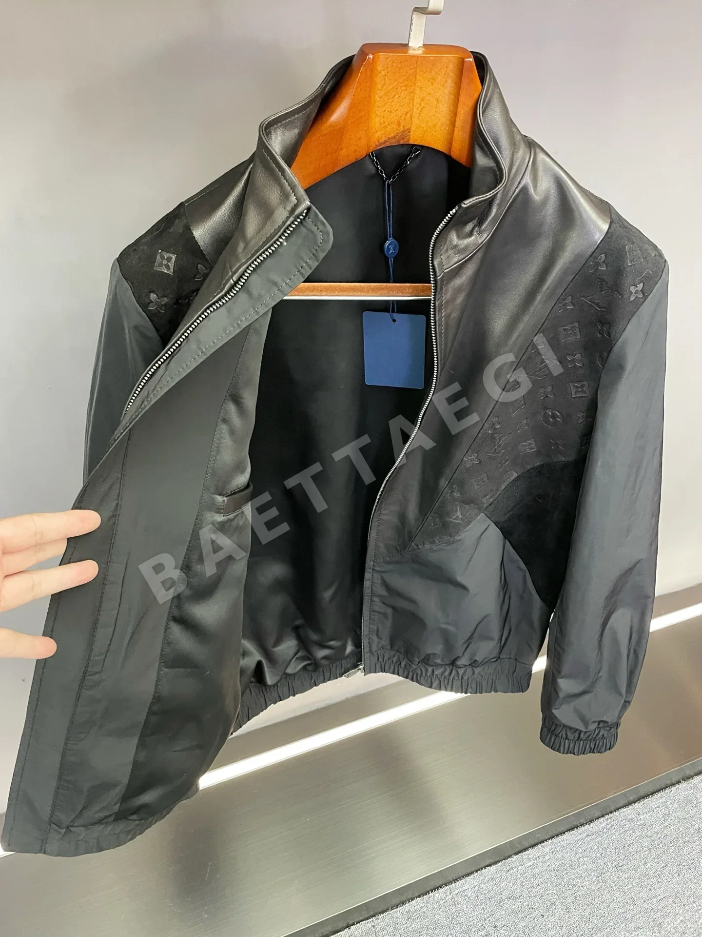 루이비통 LV 지오메트릭 램스킨 자켓 상세 이미지 3