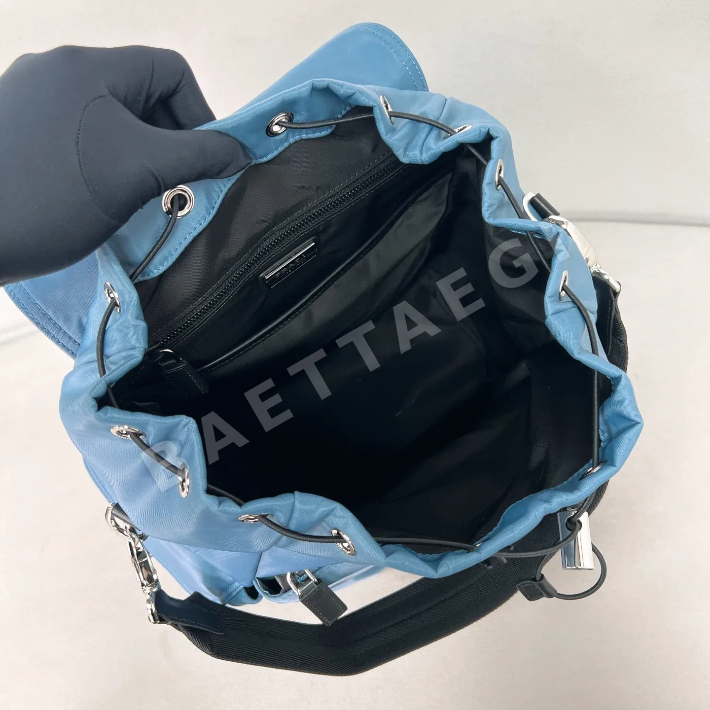 프라다 익스플로어 나일론 백팩 2VZ118 상세 이미지 8