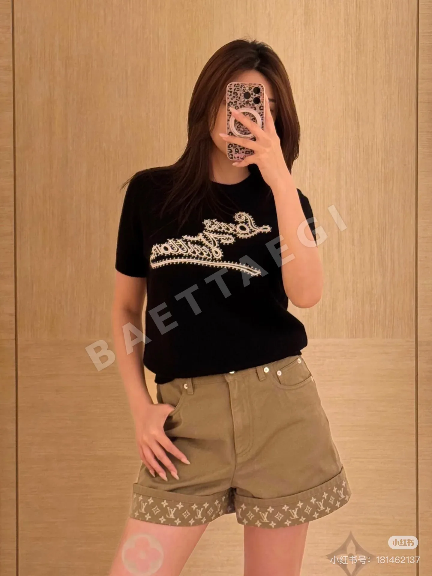 루이비통 캐시미어 자수 여성 반팔 티셔츠 상세 이미지 3