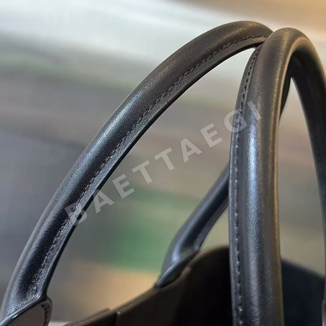 보테가베네타 아르코 토트백 (Arco Tote) 미디엄 729244 37*27*9cm 상세 이미지 7