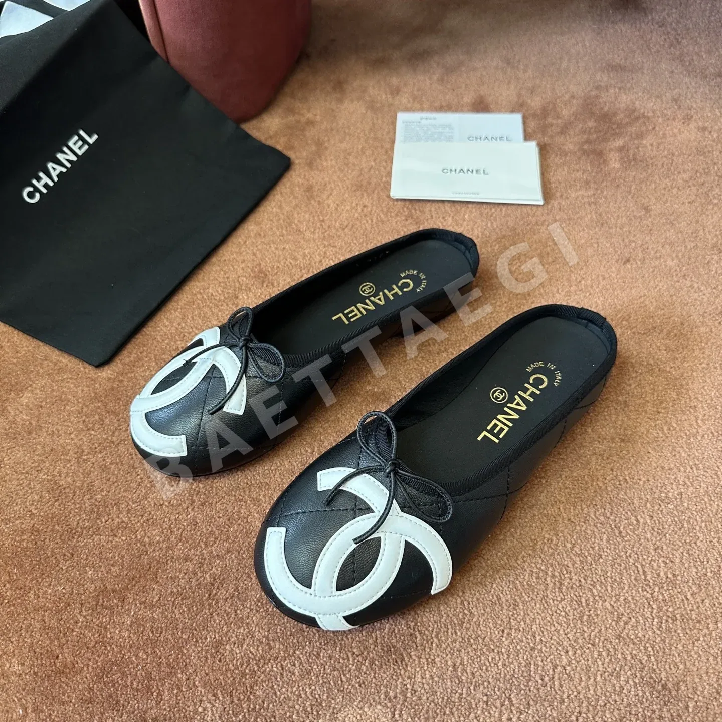 샤넬 샌들 가죽 더블 C 로고 상세 이미지 2