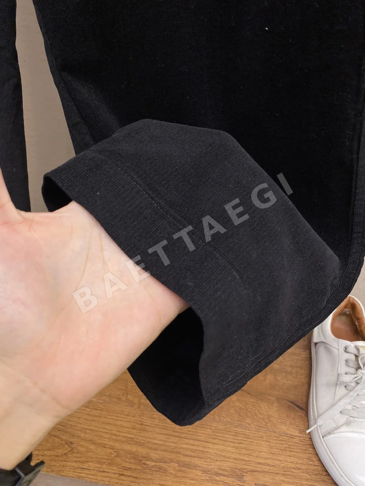 마르지엘라 코듀로이 와이드핏 남성 바지 상세 이미지 7