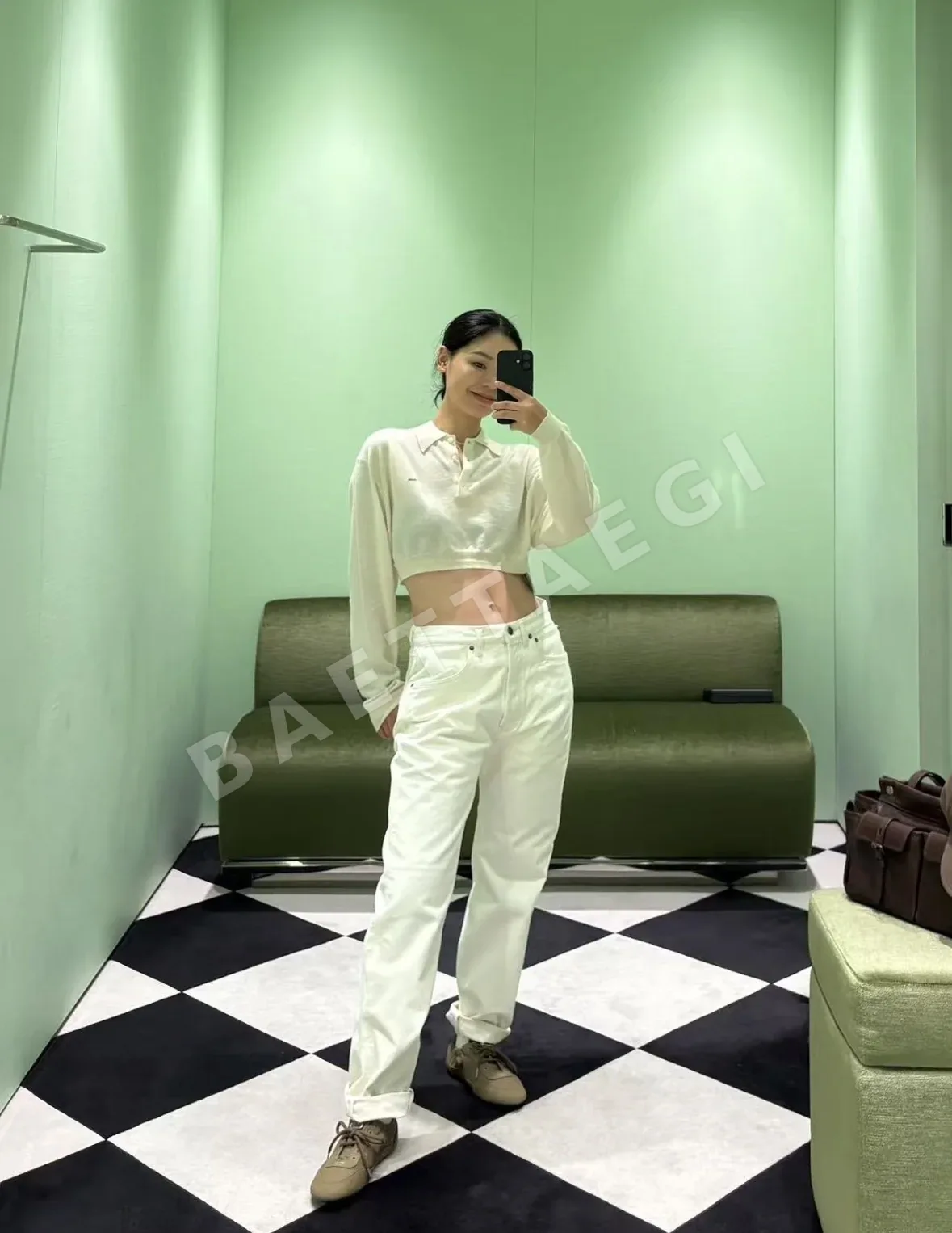 프라다 크리미 화이트 폴로 카라 니트 탑 긴팔 상세 이미지 2