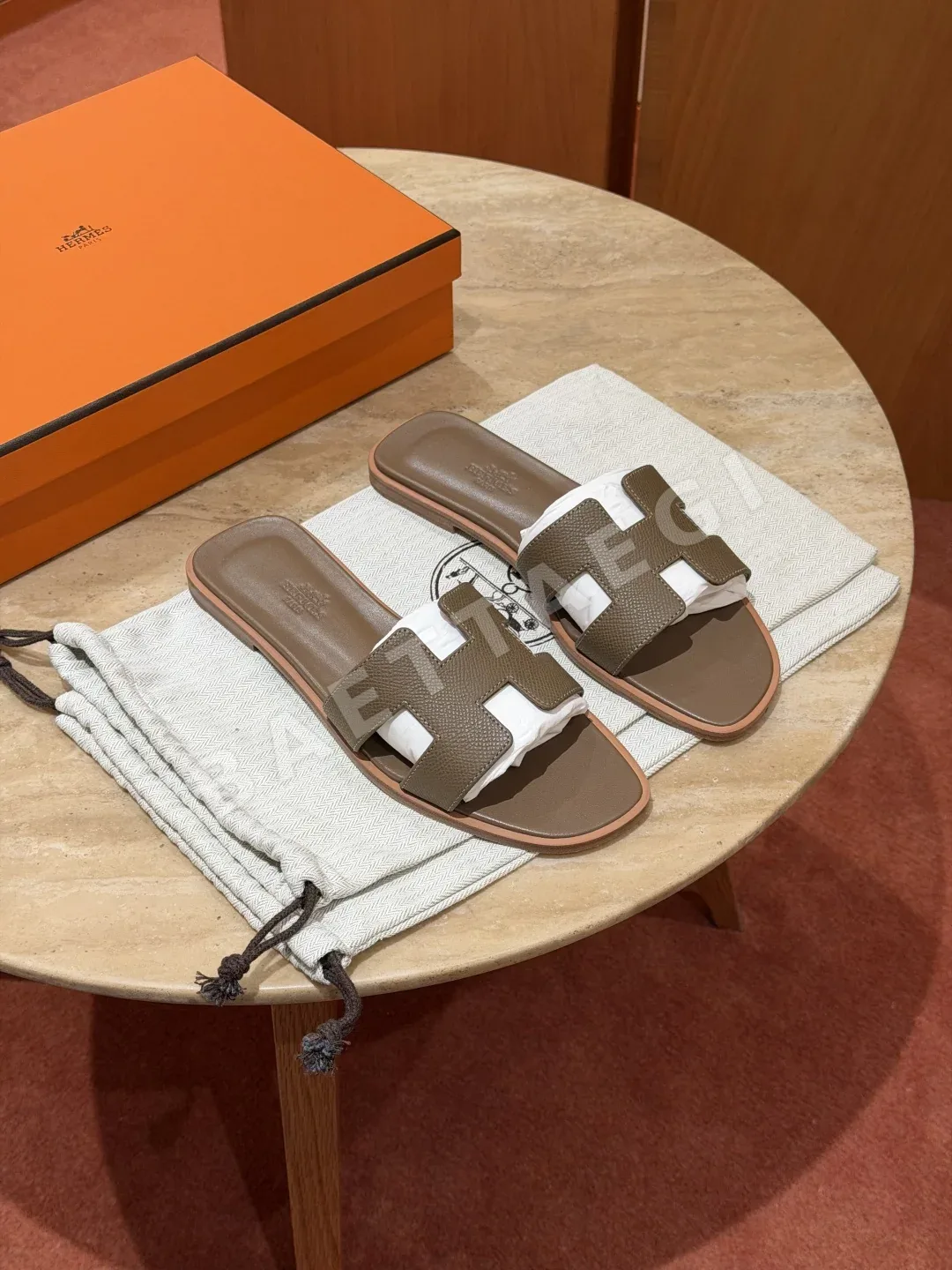 에르메스 오란 샌들 Calfskin 클래식 H 컷아웃 상세 이미지 3