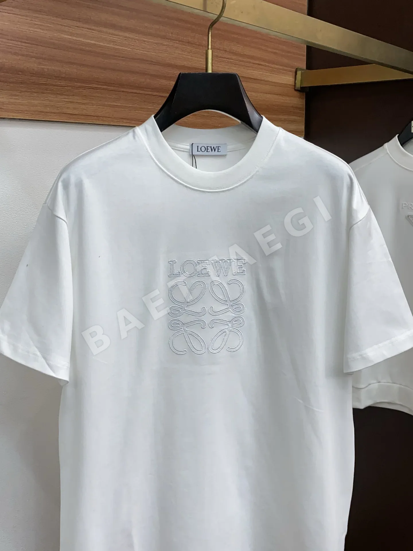 로에베 퓨어 코튼 크루넥 남성 반팔 티셔츠 상세 이미지 2