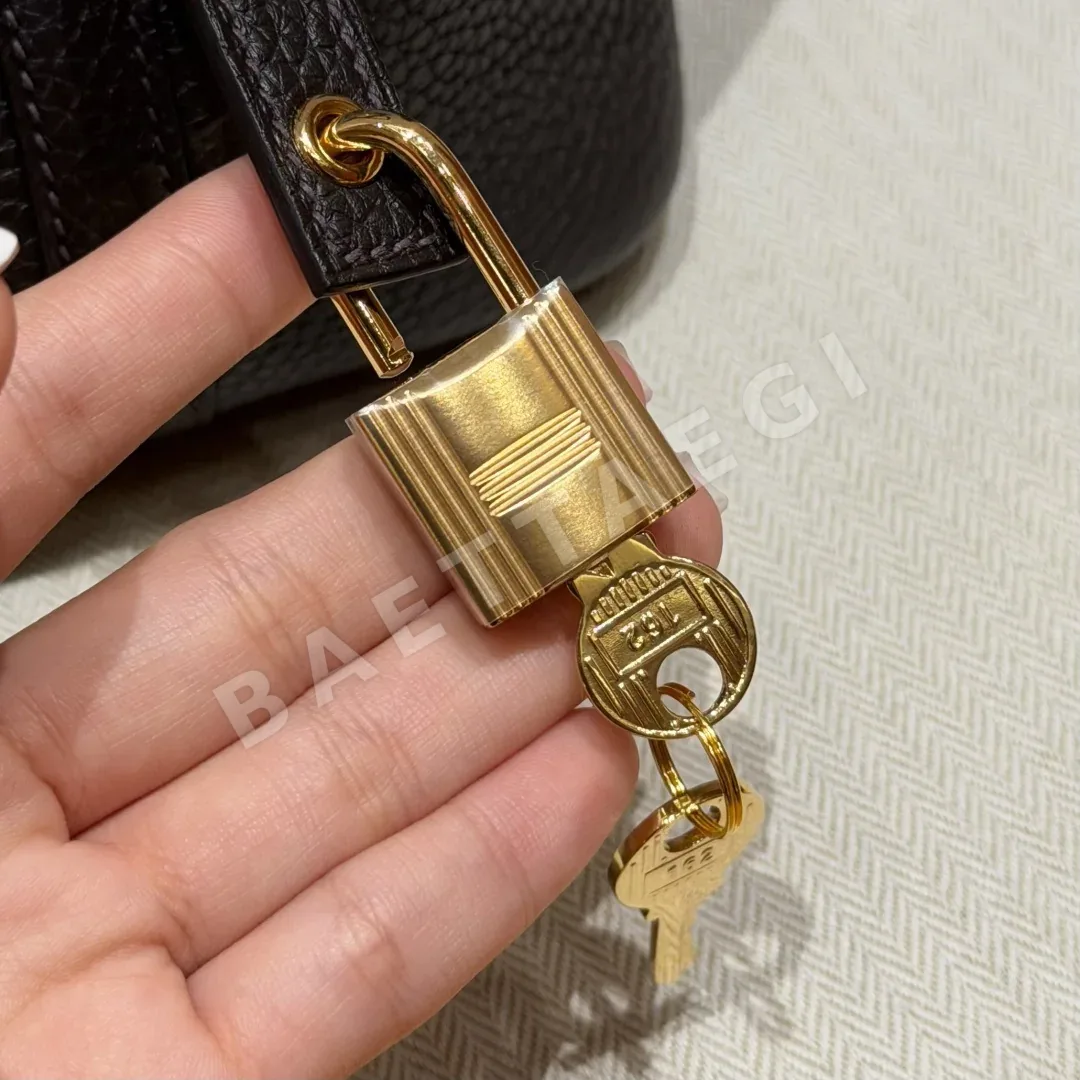 에르메스 피코탄 락 가방 상세 이미지 9