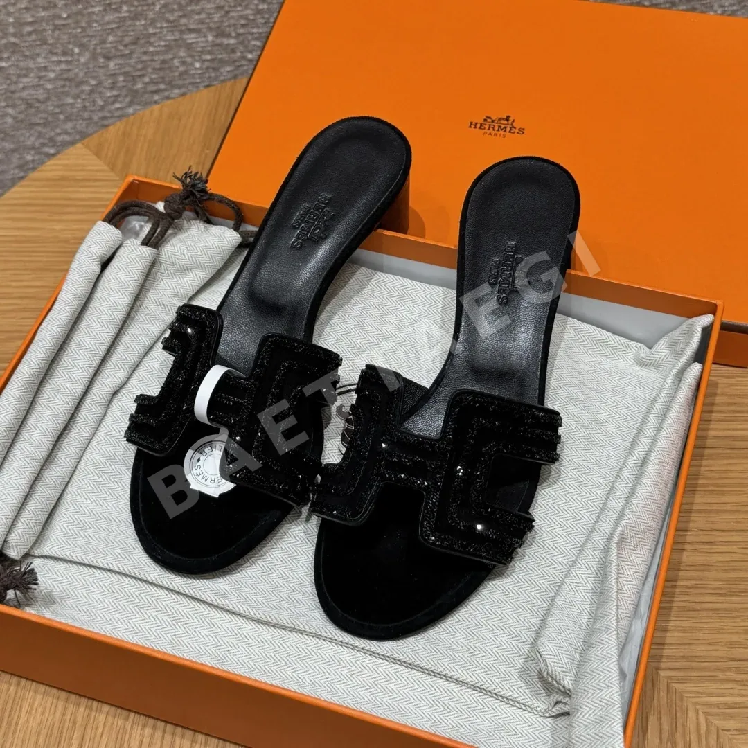 에르메스 오아시스 샌들 블랙 스웨이드 하이힐 164435