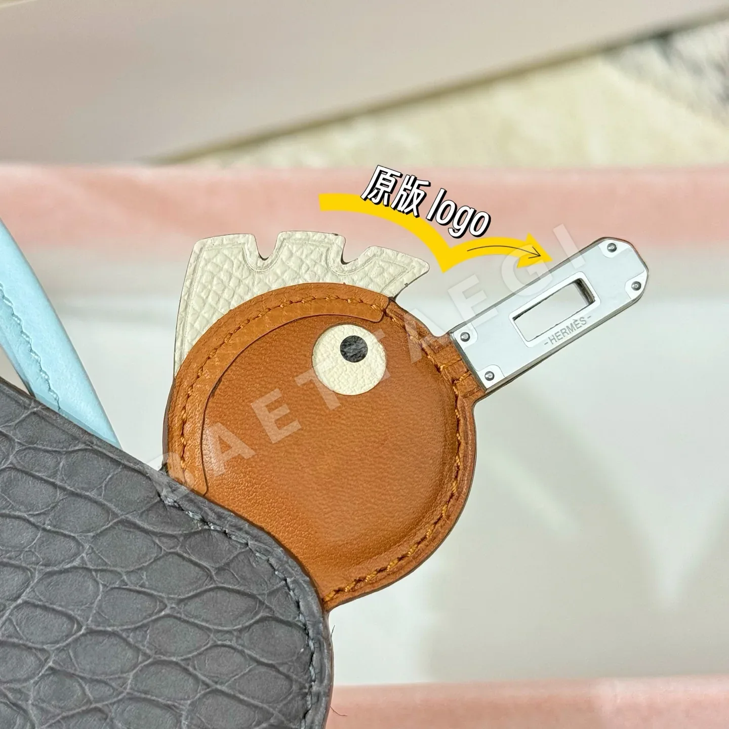 에르메스 팔라듐 도금 버드 참 키링 상세 이미지 6